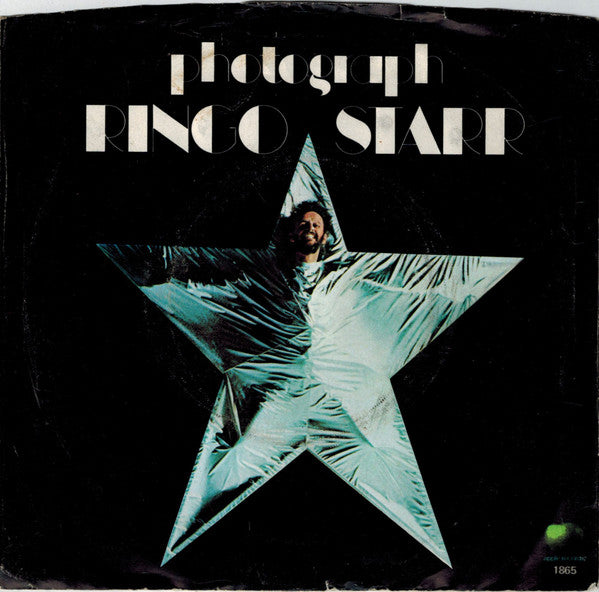 Ringo Starr – Photograph – Release:4b4ffb1c-9cf2-4ed4-b8d8-6e98687b5edd (cover)