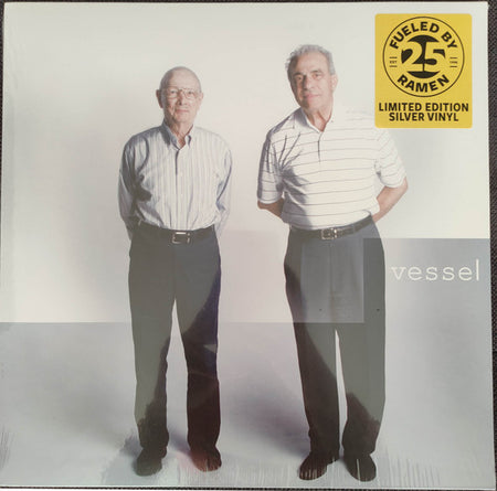 Twenty One Pilots - Vessel Record Fueled By Ramen 2022 / USA, Canada & Europe / Silver / Fueled By Ramen / 9Z38G NEW NEW