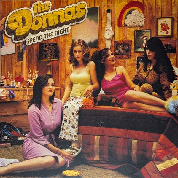 The Donnas – Spend The Night – Release:5de1aac4-cf01-4d45-8ac1-576f2b5983f9 (cover)