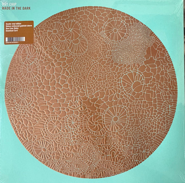 Hot Chip – Made In The Dark – Release:70eb41f9-0ffa-4eb8-8436-105dcabafb13 (cover)